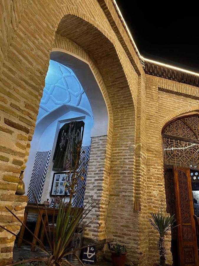 فندق بخارىفي  Mekhtar Boutique المظهر الخارجي الصورة